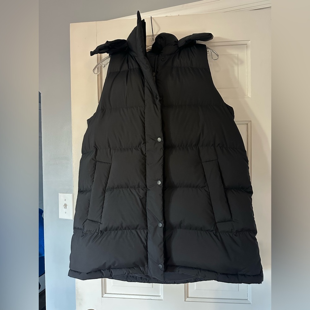 lululemon athletica Black Wunder Puffer Vest